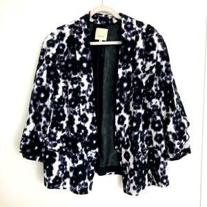 Blazer with floral print